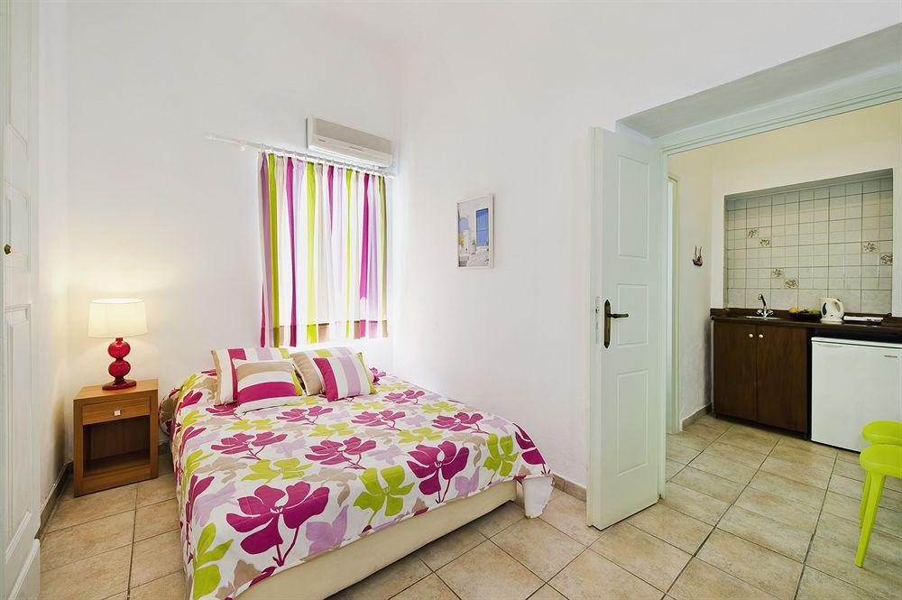 Nonis Apartments Fira  Exterior photo